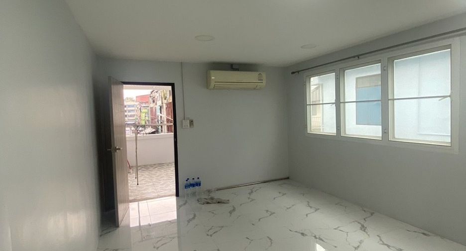 For sale 2 bedrooms retail Space in Samphanthawong, Bangkok