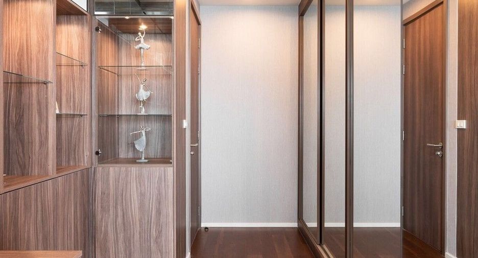 For sale and for rent 3 bedrooms condo in Bang Kho Laem, Bangkok