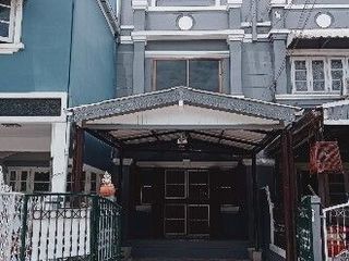 For sale 2 bedrooms townhouse in Lat Krabang, Bangkok