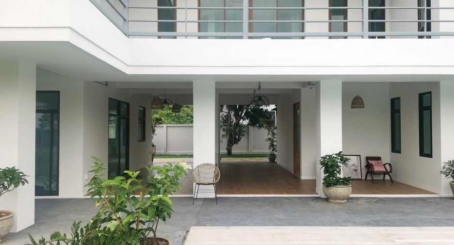 Villa en venta de 3 habitaciones en Sattahip, Chonburi
