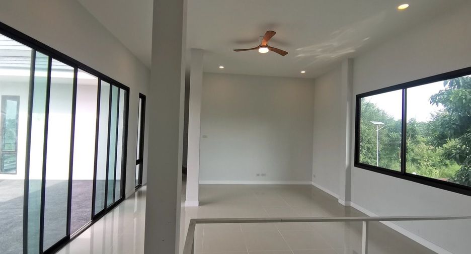 Villa en venta de 3 habitaciones en Sattahip, Chonburi