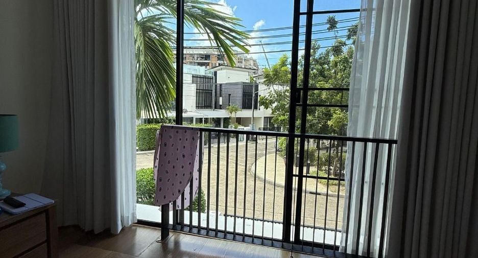 For sale 3 bedrooms townhouse in Thalang, Phuket
