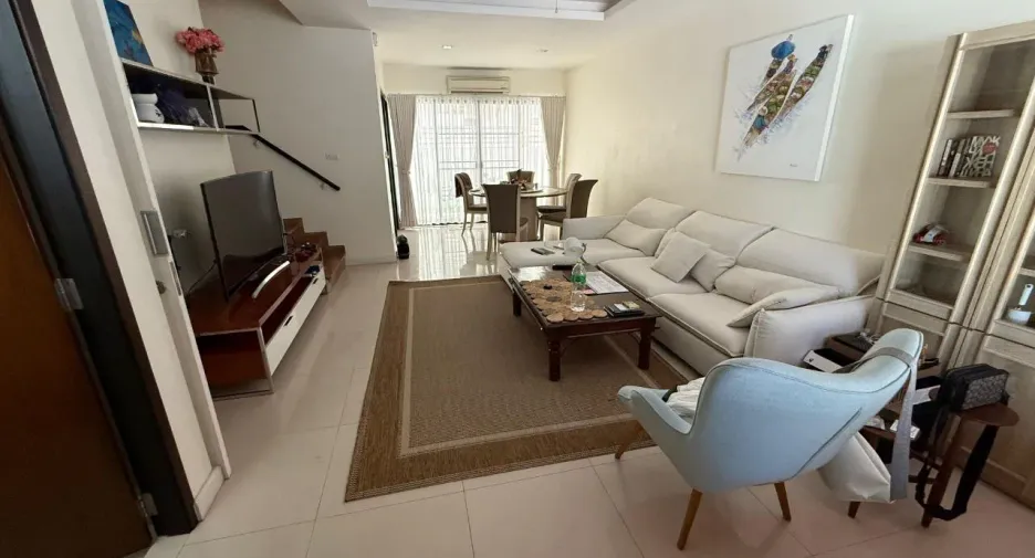 For sale 3 bedrooms townhouse in Thalang, Phuket