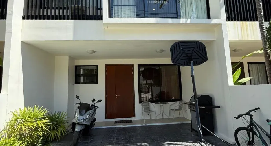 For sale 3 bedrooms townhouse in Thalang, Phuket