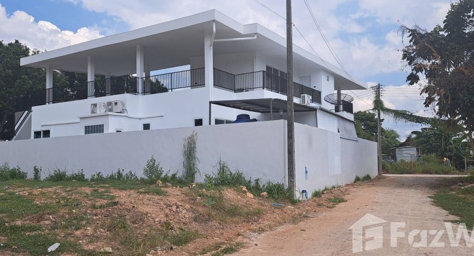 For sale and for rent 6 bedrooms villa in Bang Lamung, Chonburi