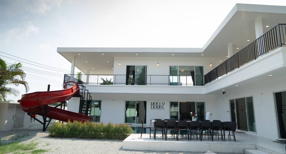 For sale and for rent 6 bedrooms villa in Bang Lamung, Chonburi
