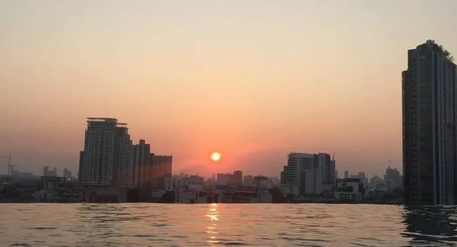 For sale and for rent studio condo in Khlong Toei, Bangkok