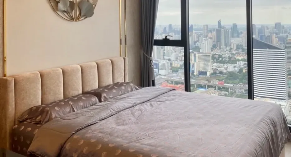 出售 和 出租 2 卧室 公寓 在 Huai Khwang, 曼谷