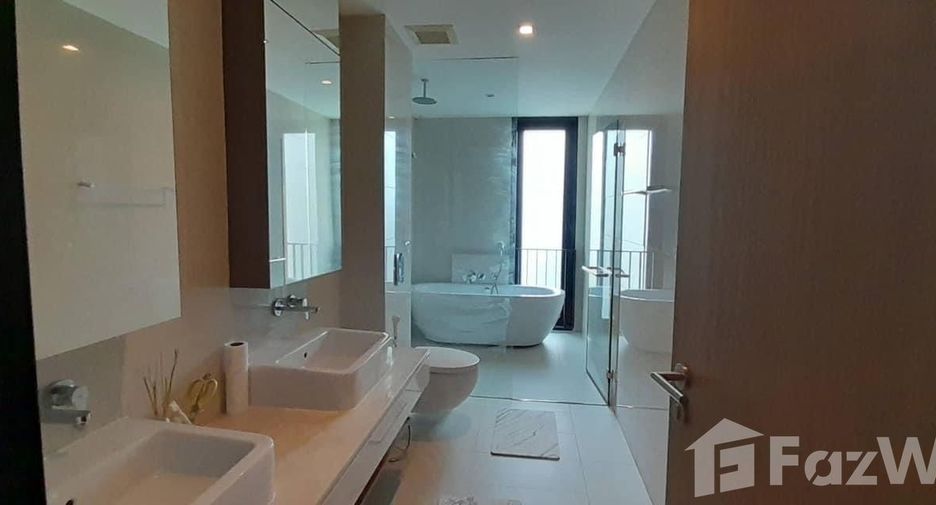 Condo en venta y en alquiler de 3 habitaciones en Yan Nawa, Bangkok