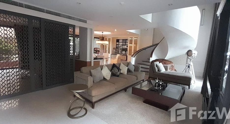 Condo en venta y en alquiler de 3 habitaciones en Yan Nawa, Bangkok