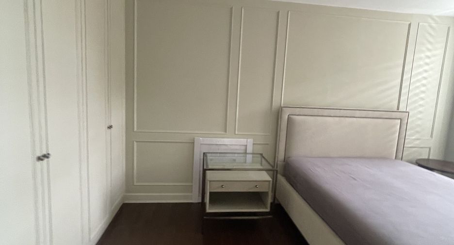 Condo en venta y en alquiler de 3 habitaciones en Yan Nawa, Bangkok