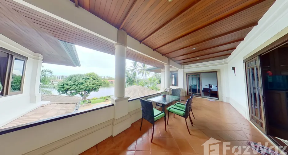 For rent 5 bedrooms villa in Thalang, Phuket