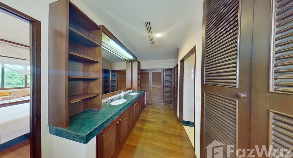 For rent 5 bedrooms villa in Thalang, Phuket