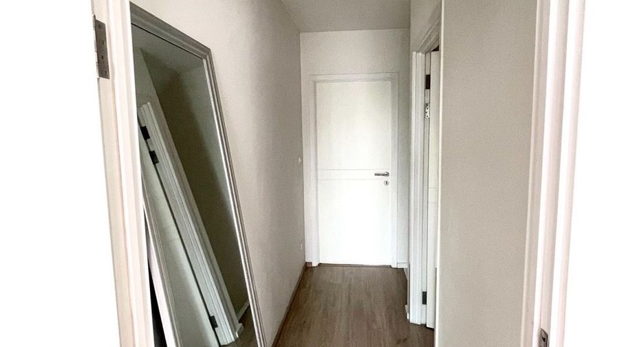 Casa adosada en venta de 3 habitaciones en Suan Luang, Bangkok