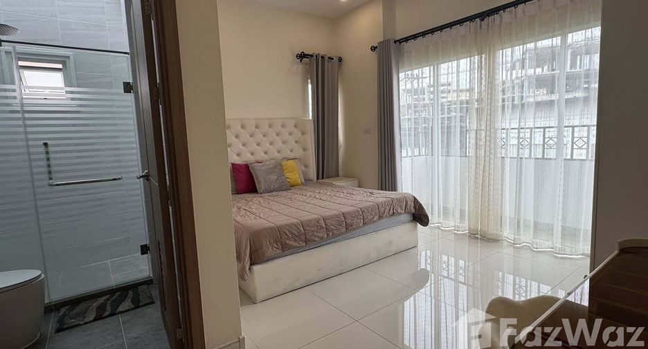 For rent 4 bedrooms villa in Huay Yai, Pattaya