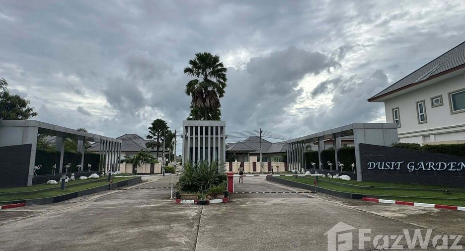 Villa zur Miete mit 4 Zimmer in Bang Lamung, Chonburi