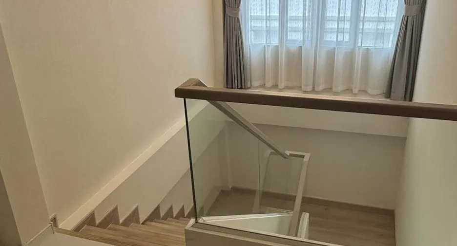 Villa zur Miete mit 4 Zimmer in Bang Lamung, Chonburi