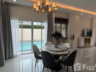 For rent 4 bedrooms villa in Bang Lamung, Chonburi