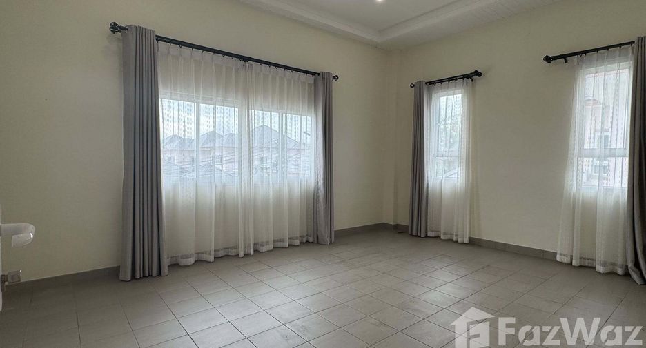Villa zur Miete mit 4 Zimmer in Bang Lamung, Chonburi