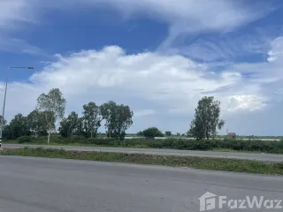 Terreno en venta en Ban Na, Nakhon Nayok