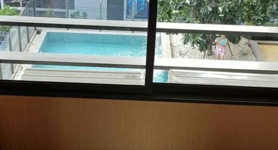 Wohnung zur Miete und zum Kauf mit 1 Zimmer in Huai Khwang, Bangkok