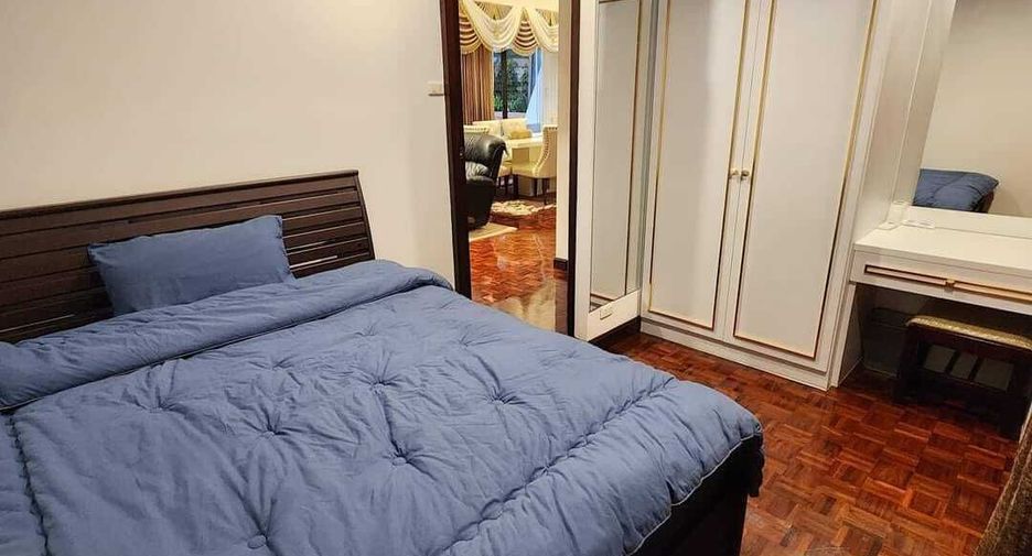 For rent 3 bedrooms condo in Bang Lamung, Chonburi