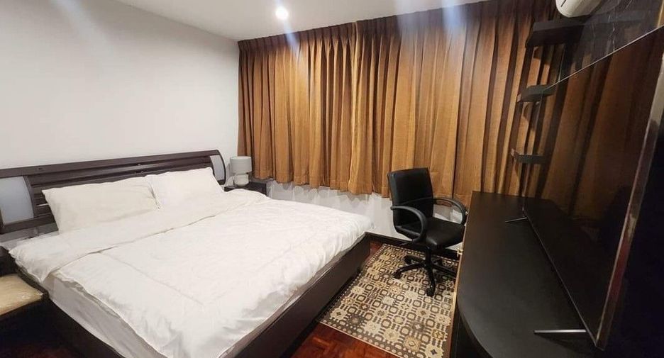 For rent 3 bedrooms condo in Bang Lamung, Chonburi