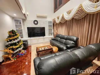 For rent 3 bedrooms condo in Bang Lamung, Chonburi
