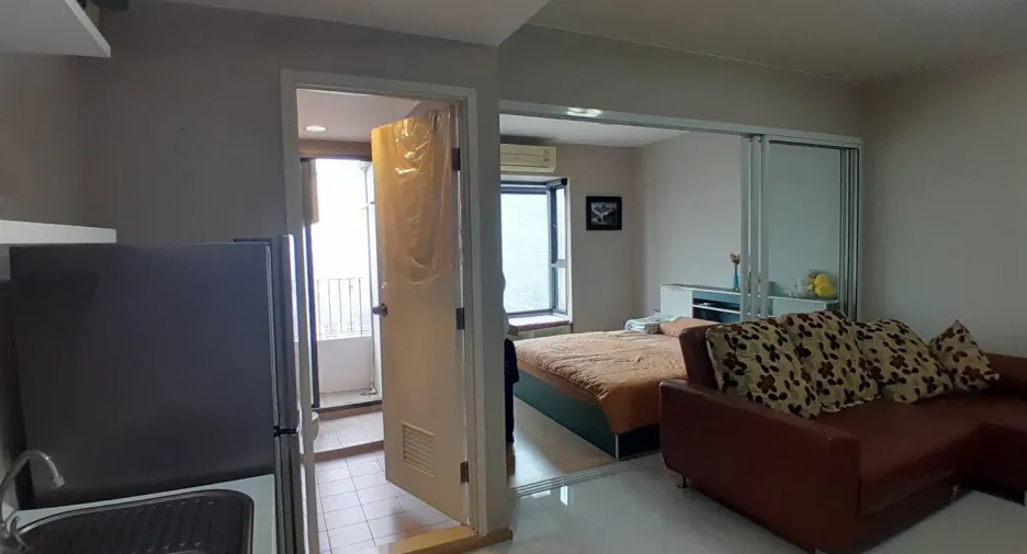 For sale 1 bed condo in Suan Luang, Bangkok