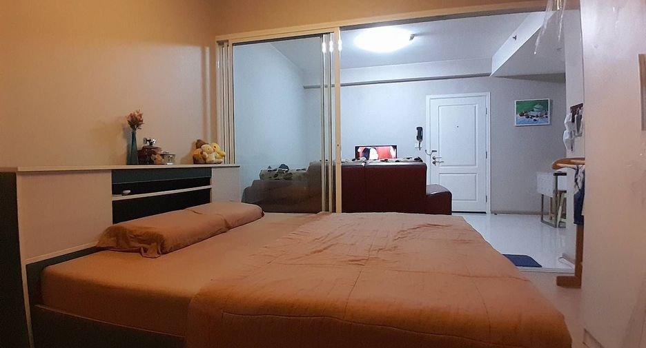 For sale 1 bed condo in Suan Luang, Bangkok