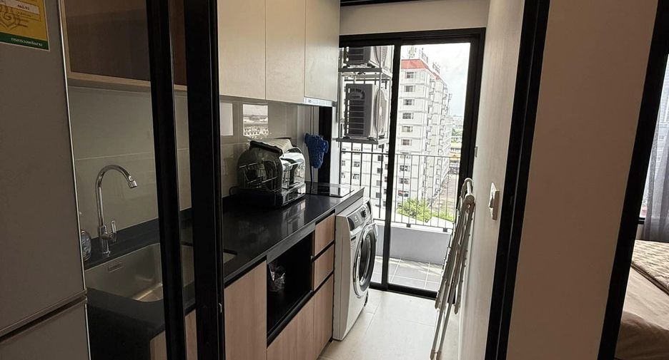 For sale 1 bed condo in Phasi Charoen, Bangkok