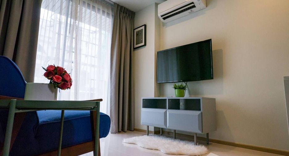For sale 1 bed condo in Phra Khanong, Bangkok