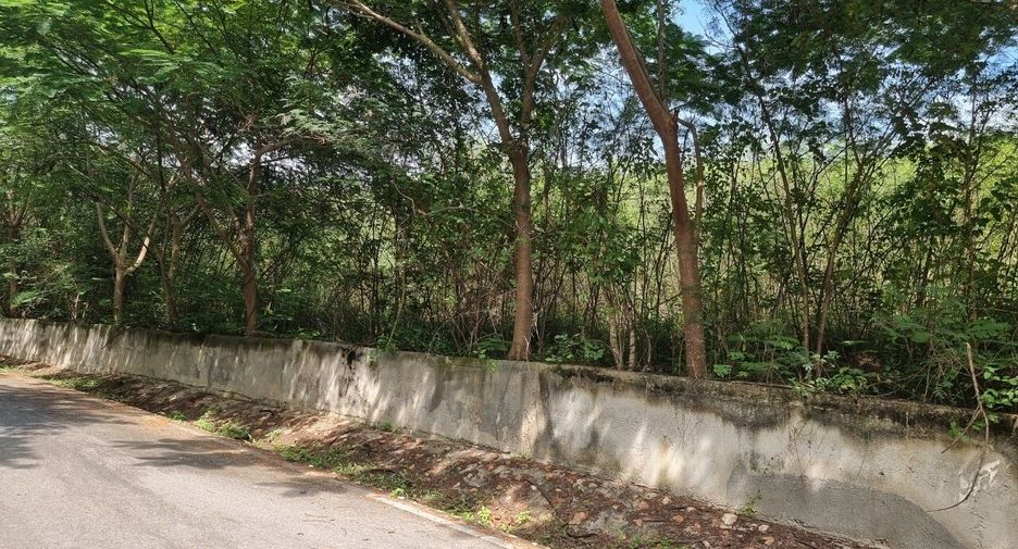 À vendre terrain à Hua Hin, Prachuap Khiri Khan