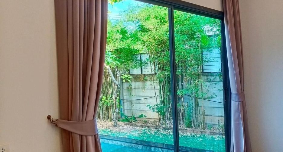 For rent 2 bedrooms villa in Mueang Phuket, Phuket