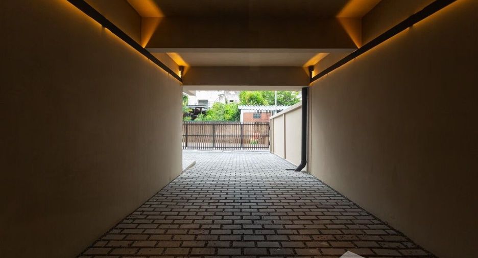 Reihenhaus zum Kauf und zur Miete mit 3 Zimmer in Watthana, Bangkok