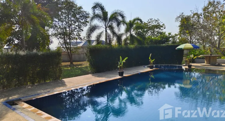 For sale 4 bedrooms villa in Mueang Chiang Rai, Chiang Rai
