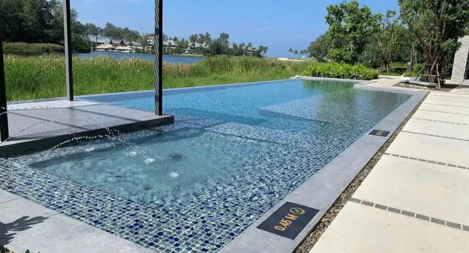 For rent 2 bedrooms condo in Thalang, Phuket