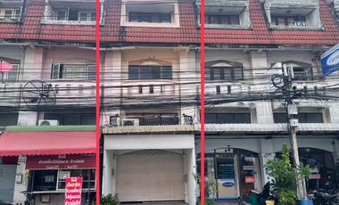 For sale retail Space in Bang Khen, Bangkok