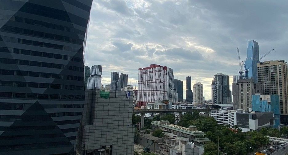 For sale and for rent 1 bed condo in Ratchathewi, Bangkok