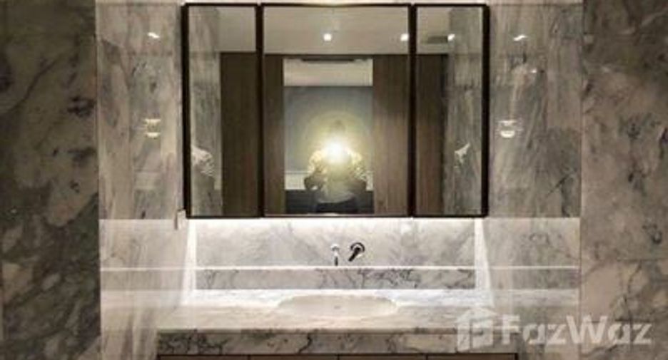 For sale 1 bed condo in Pathum Wan, Bangkok