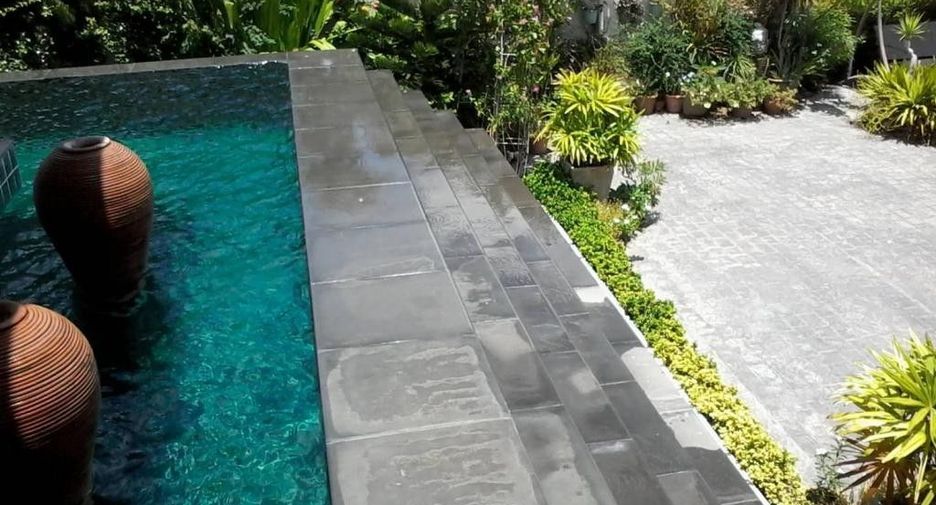 ขาย 5 ห้องนอน วิลล่า ใน บางเสร่, พัทยา