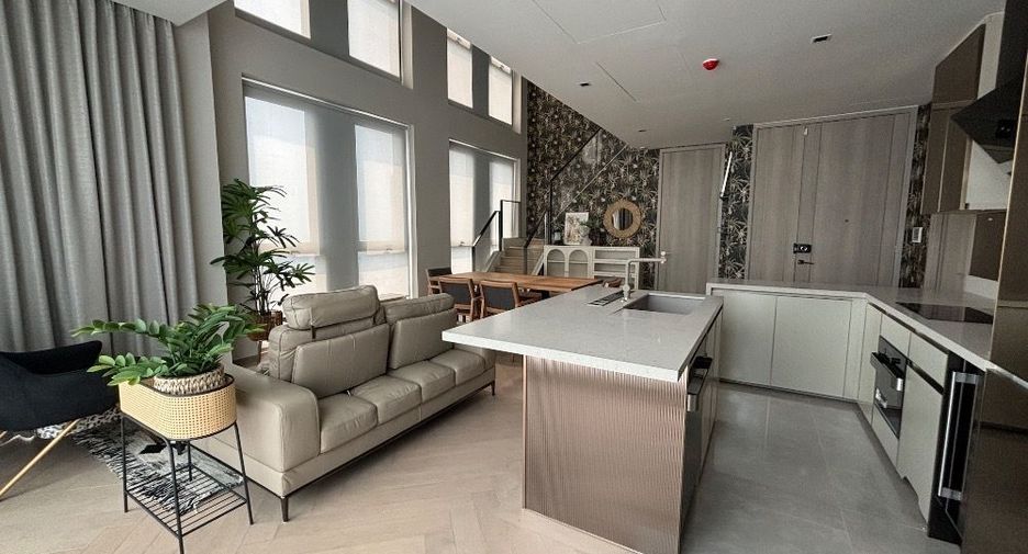 For sale 2 bedrooms condo in Sathon, Bangkok