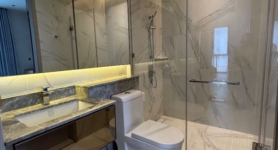 For sale 2 bedrooms condo in Sathon, Bangkok