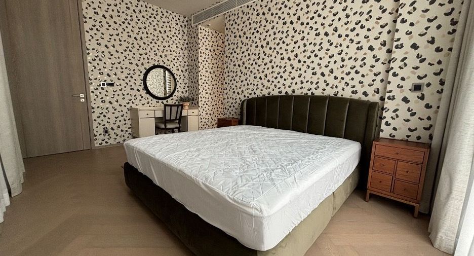 For sale 2 bedrooms condo in Sathon, Bangkok