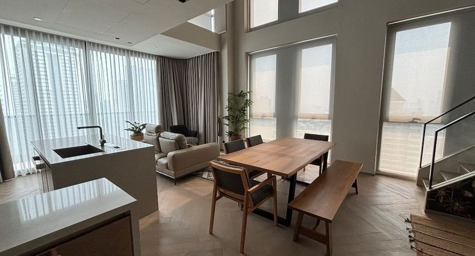 For sale 2 bedrooms condo in Sathon, Bangkok