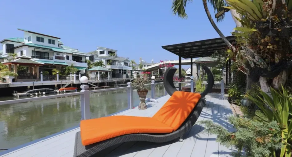 出售 2 卧室 独立屋 在 Sattahip, Chon Buri