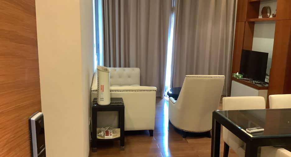 Condo en venta de 2 habitaciones en Khlong Toei, Bangkok