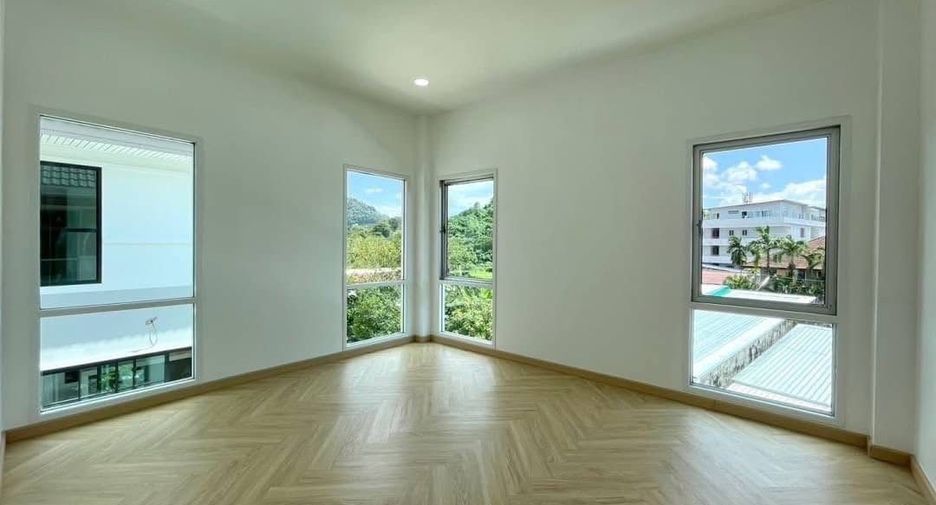 Casa en venta de 3 habitaciones en Mueang Phuket, Phuket
