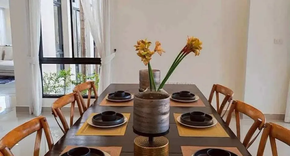 For rent 4 bedrooms villa in Bang Lamung, Chonburi