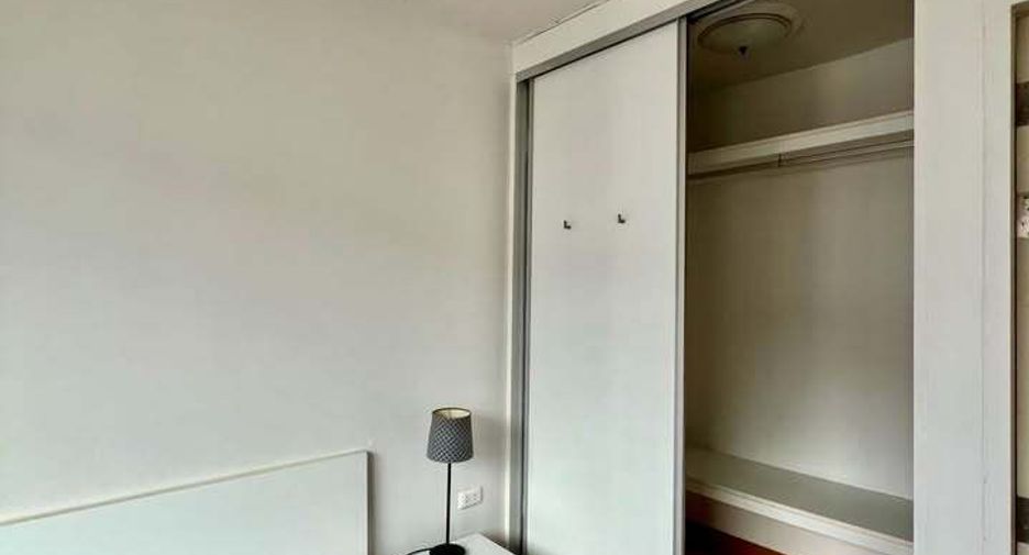 For sale 1 bed condo in Bang Khun Thian, Bangkok